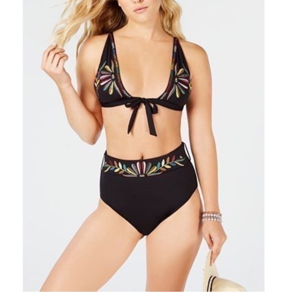 💫Soluna | Embroidered Bikini Top & Belted Bottoms